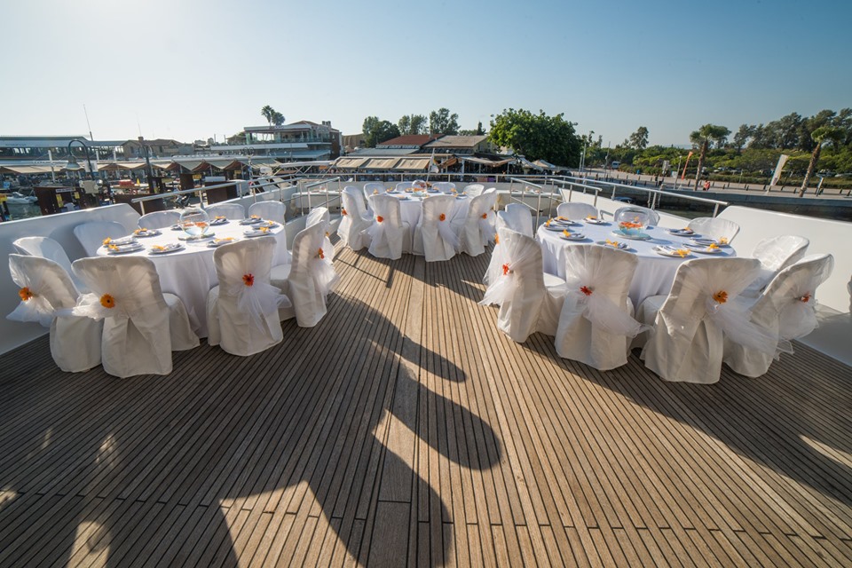 luxury yacht weddings cyprus